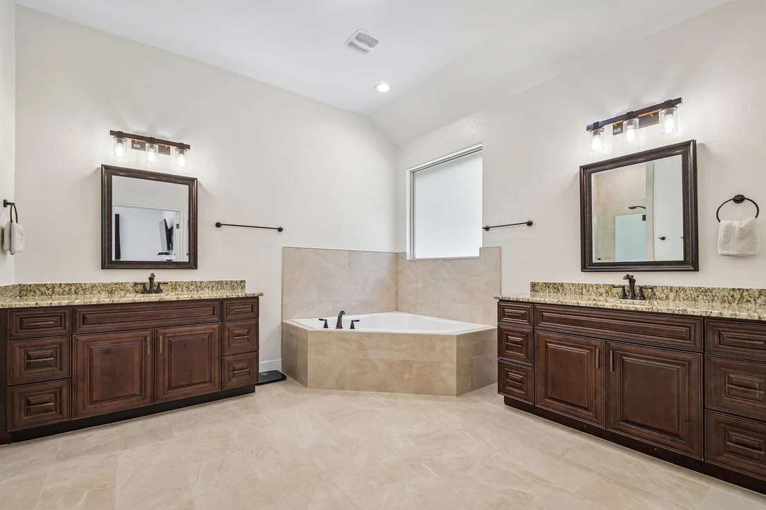 Photo of 284 Moku Manu DR