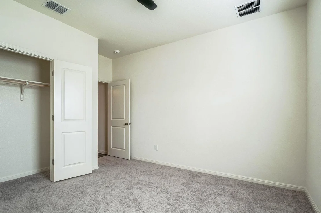 Photo of 116 BLUEGILL DR