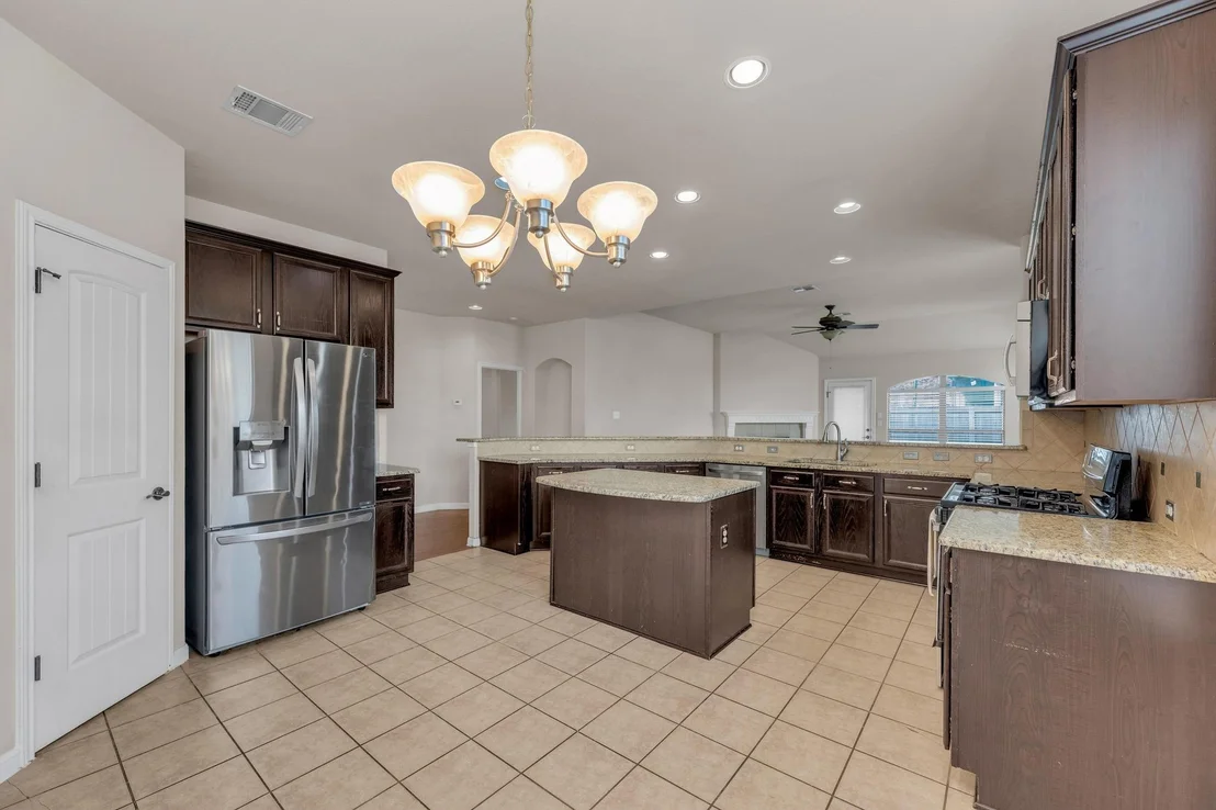 Photo of 20724 Mead BND