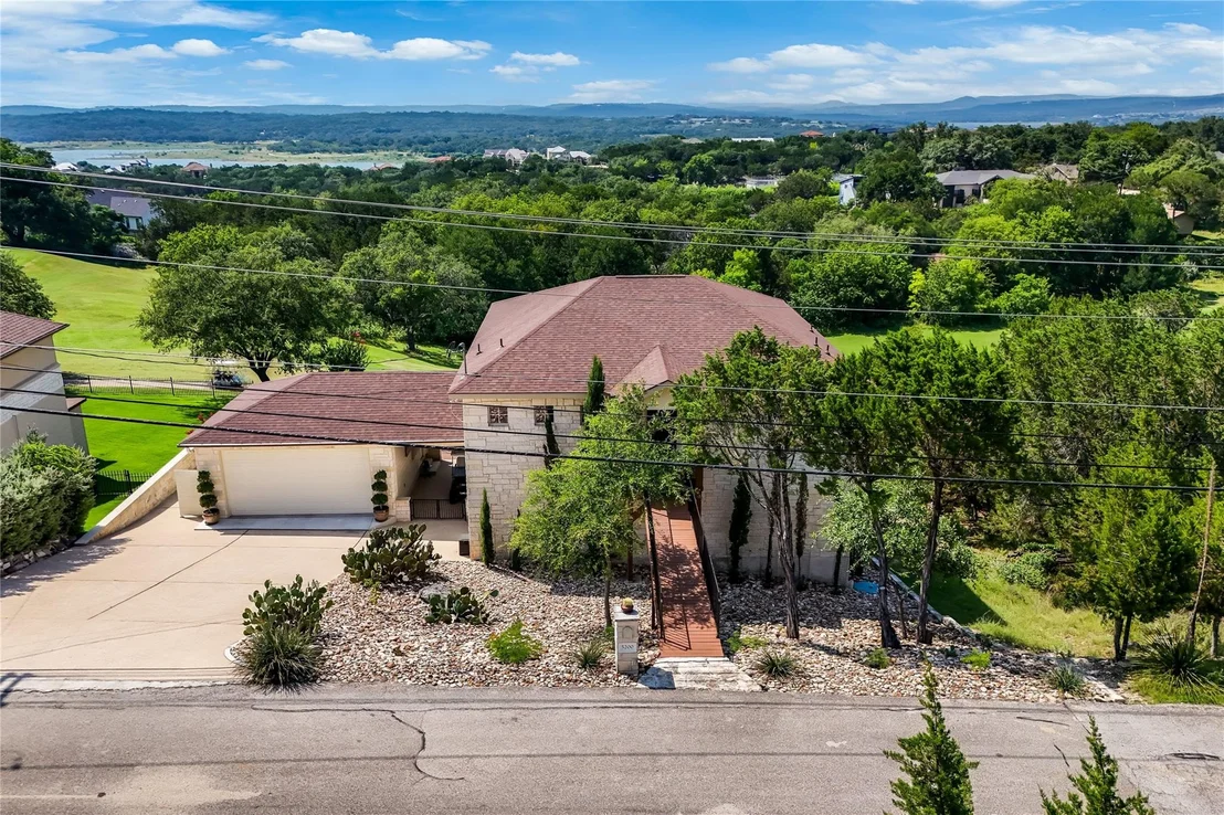 Photo of 5200 Arrowhead DR