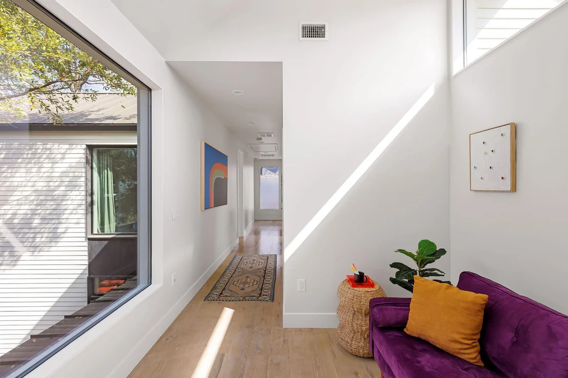 Photo of 1803 Clifford Ave