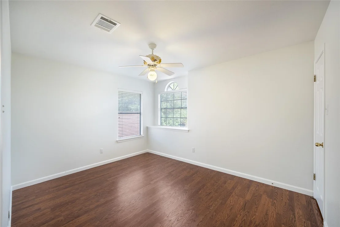 Photo of 13533 Albania WAY