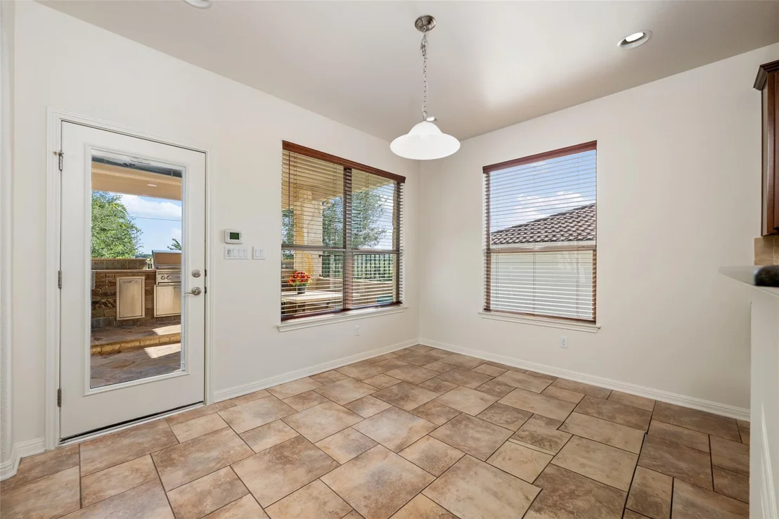 Photo of 15205 Spillman Ranch LOOP