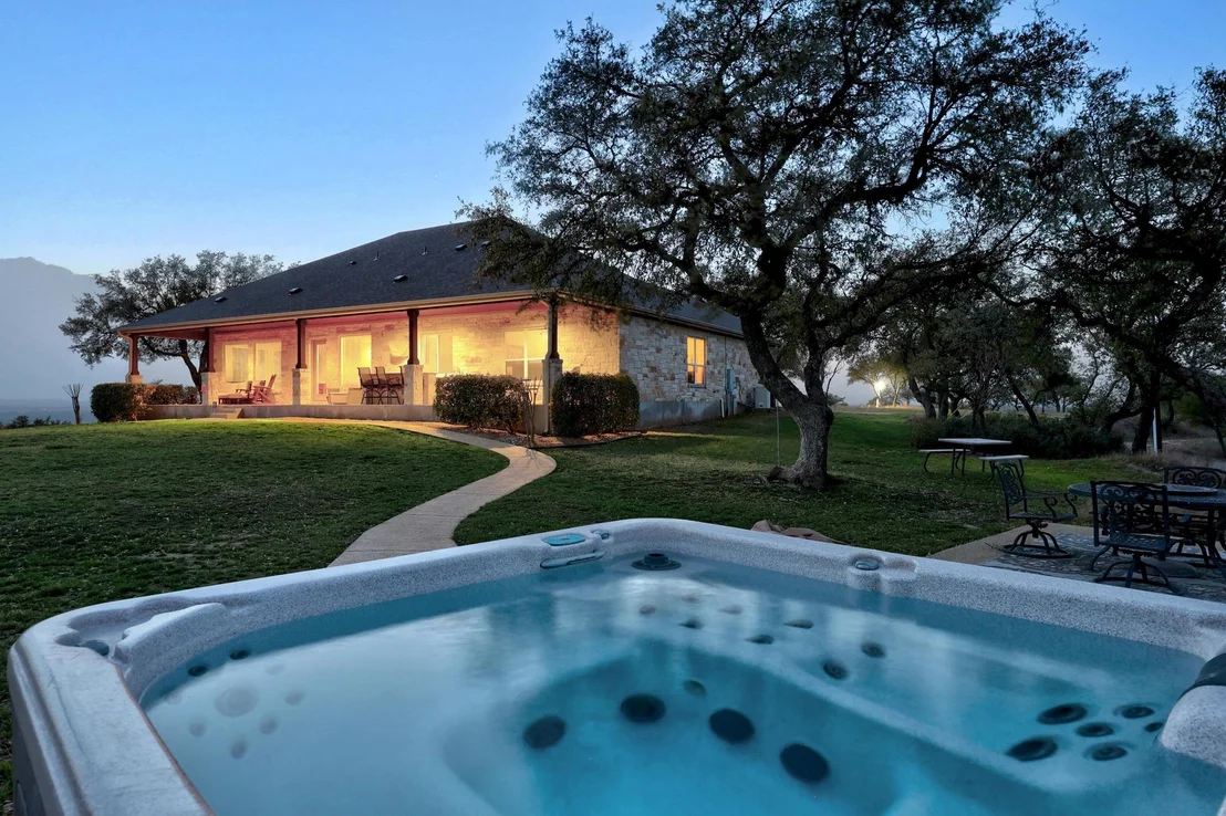 Photo of 28701 Valley RD