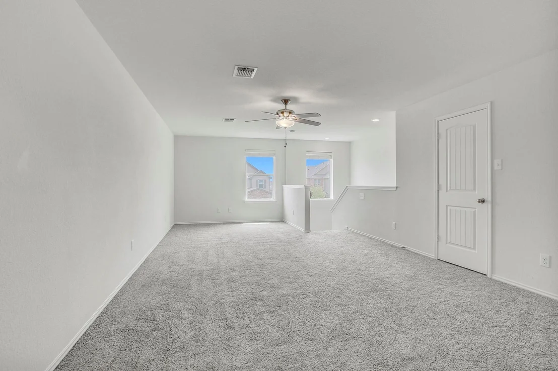 Photo of 8092 Gato LN