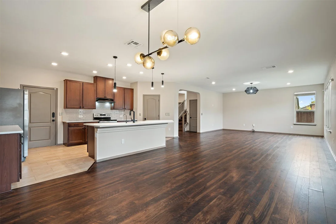 Photo of 7409 Janes Ranch RD