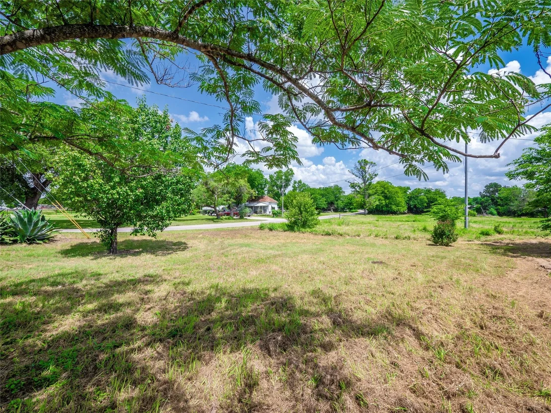 Photo of 325 County Road 100
