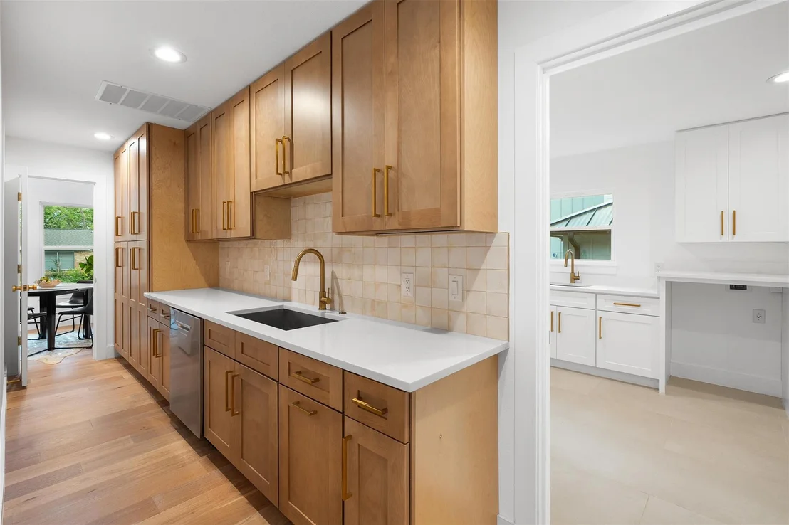 Photo of 4906 Enchanted LN