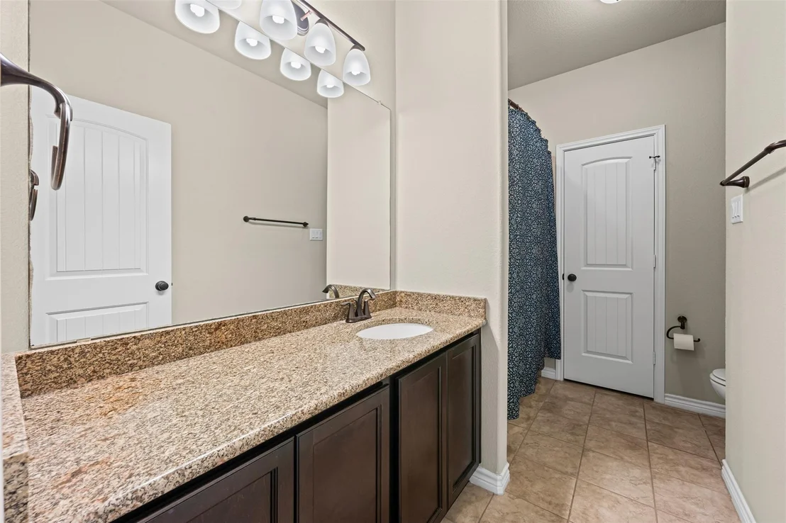 Photo of 5502 Juno DR