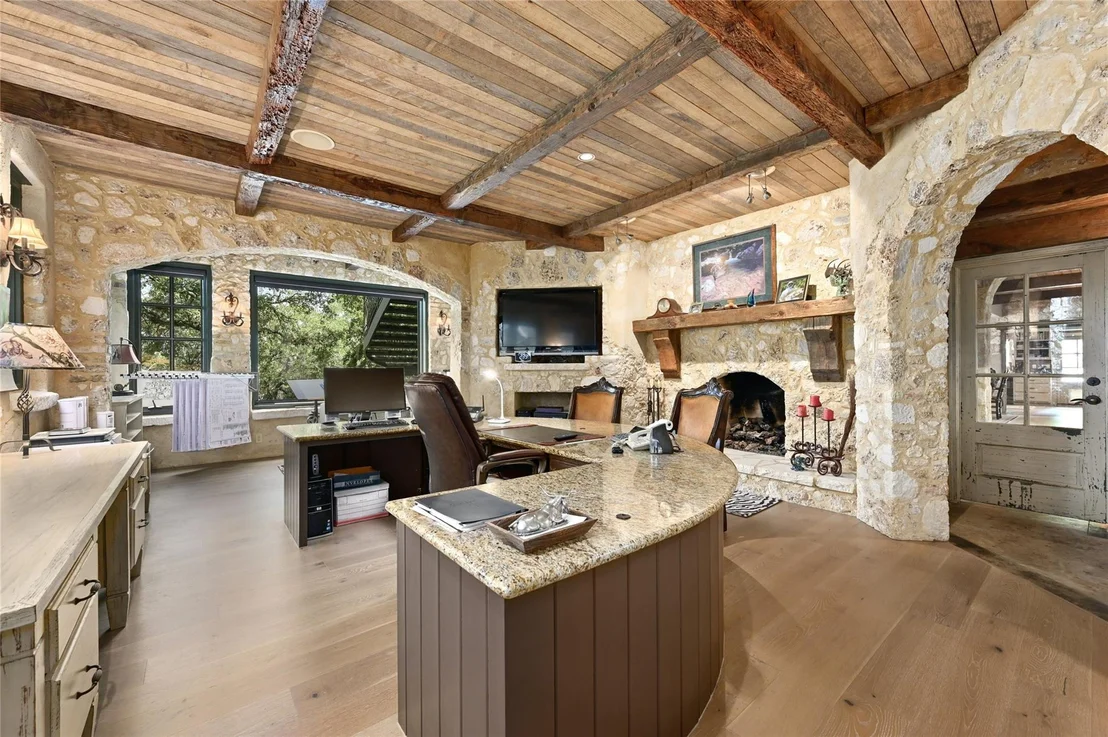 Photo of 3601 Toro Canyon RD