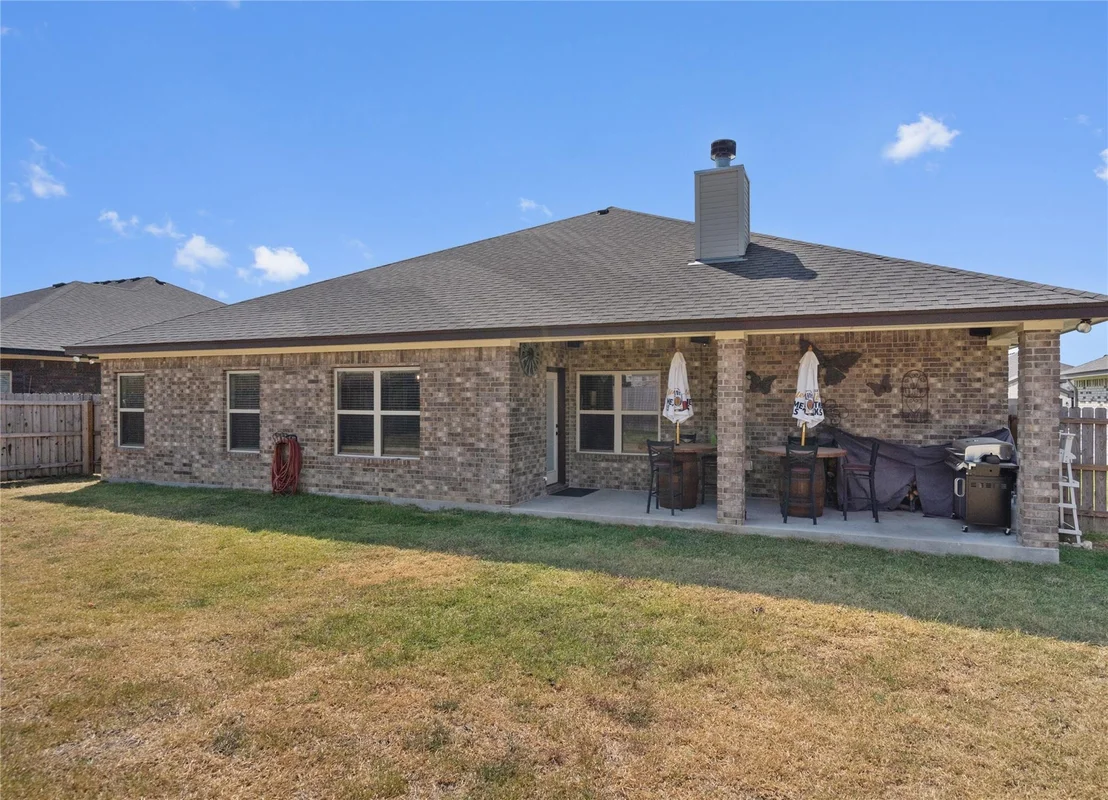 Photo of 5204 La Terraza LN