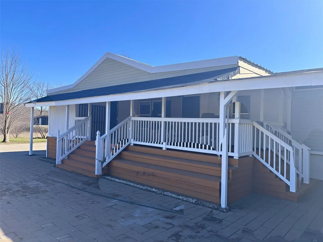 Photo of 1225 W Highway 71 Highway W
