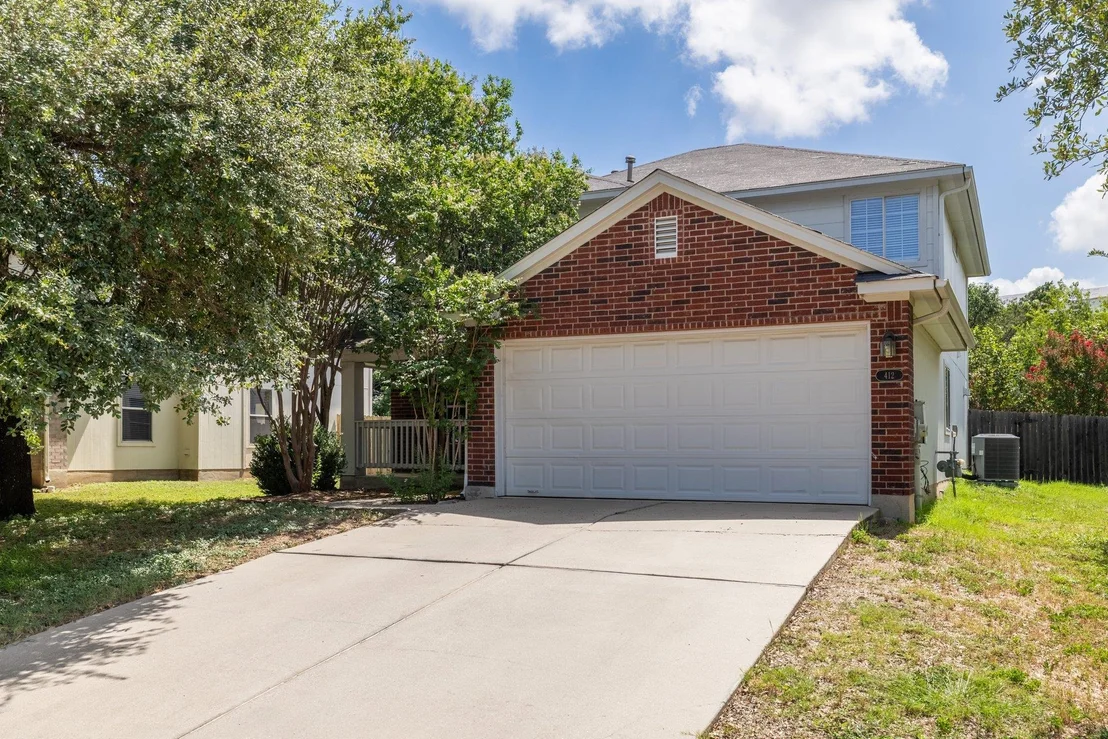 Photo of 412 Colonial Park BLVD