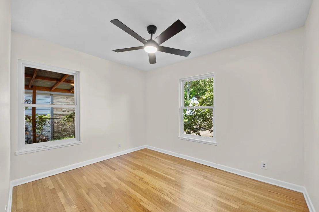 Photo of 5014 W Frances PL