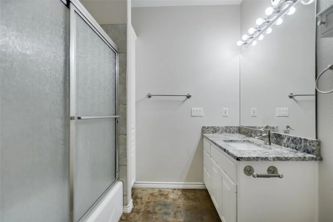 Photo of 303 CR 144