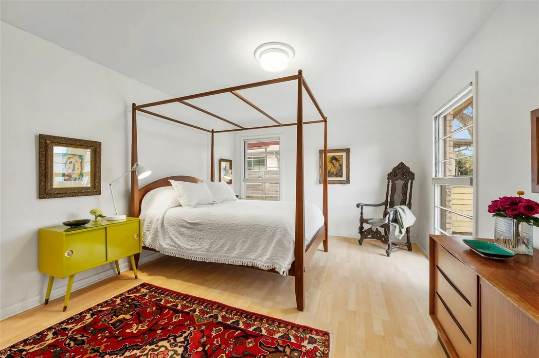 Photo of 1813 Vance CIR