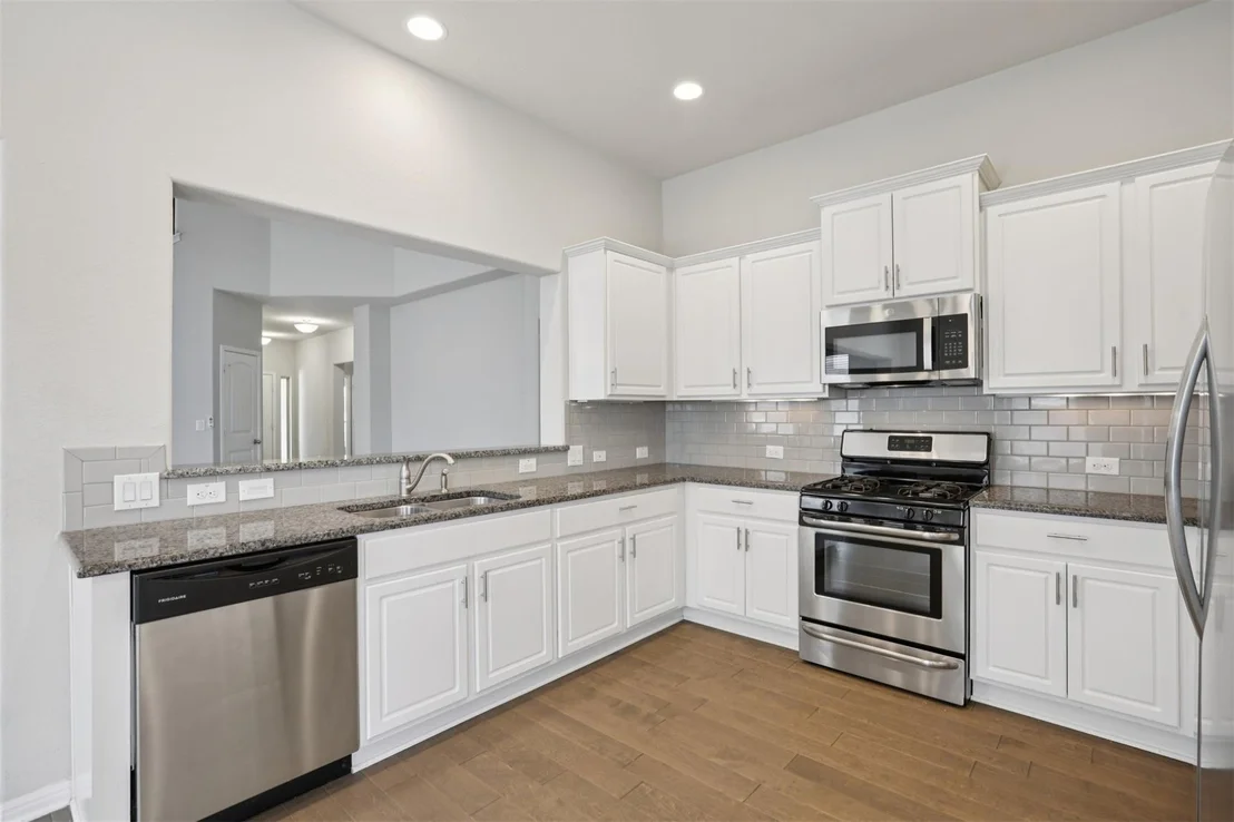 Photo of 109 Serrano ST