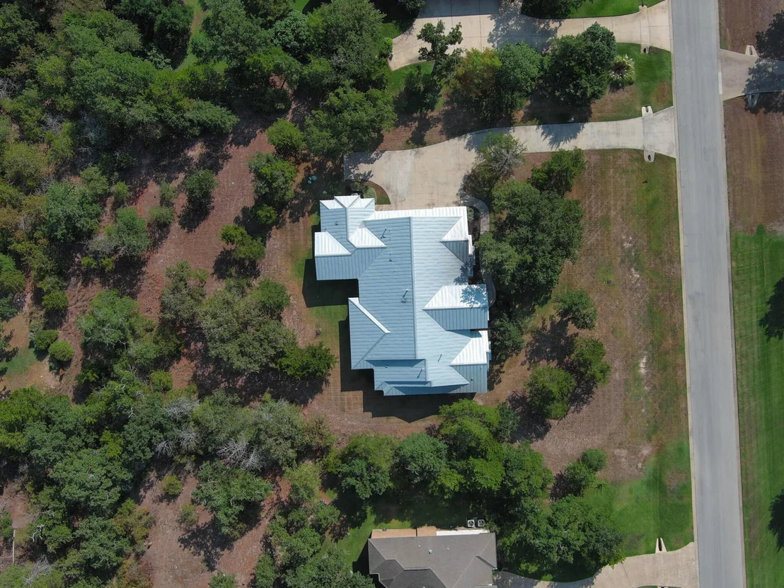 Photo of 140 Old Windmill LN