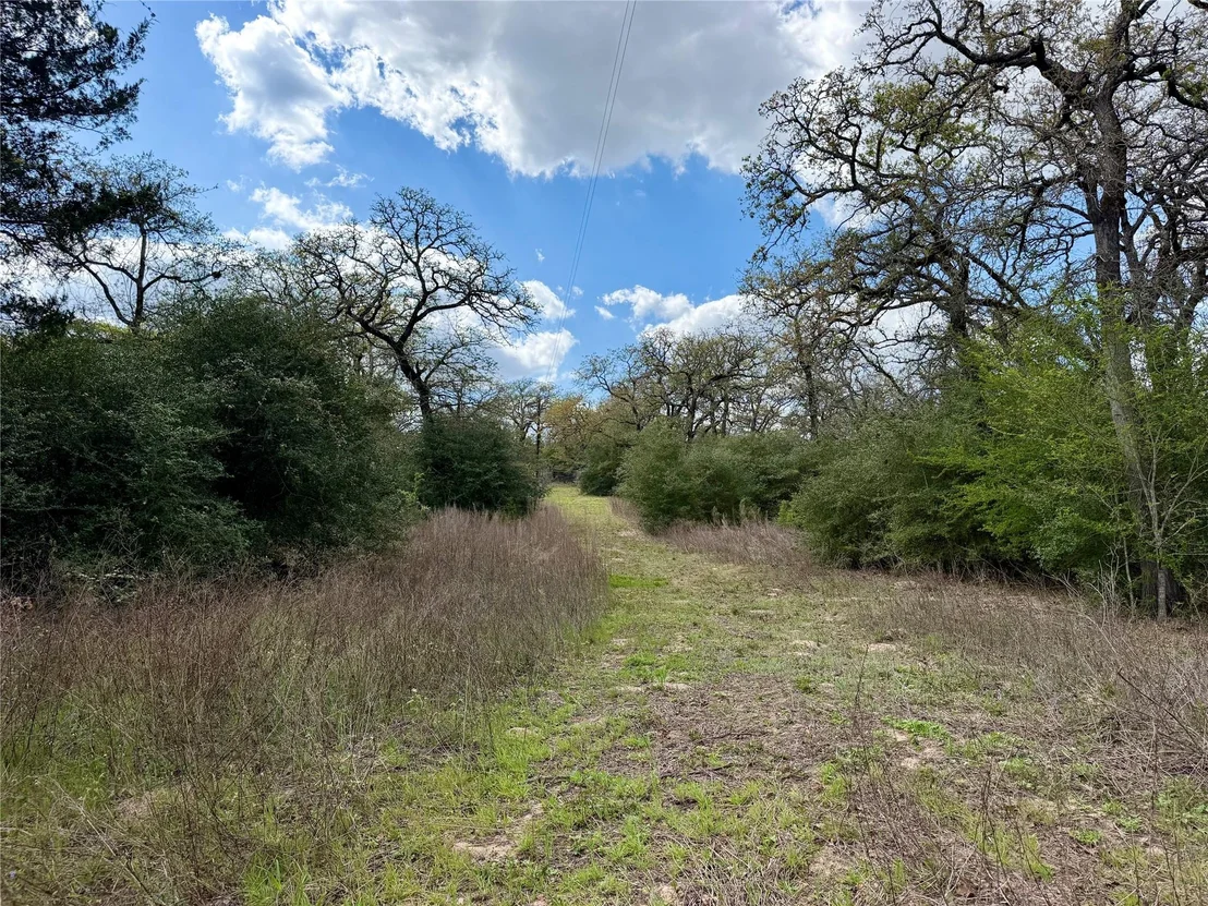 Photo of 3950 Private Road 2015