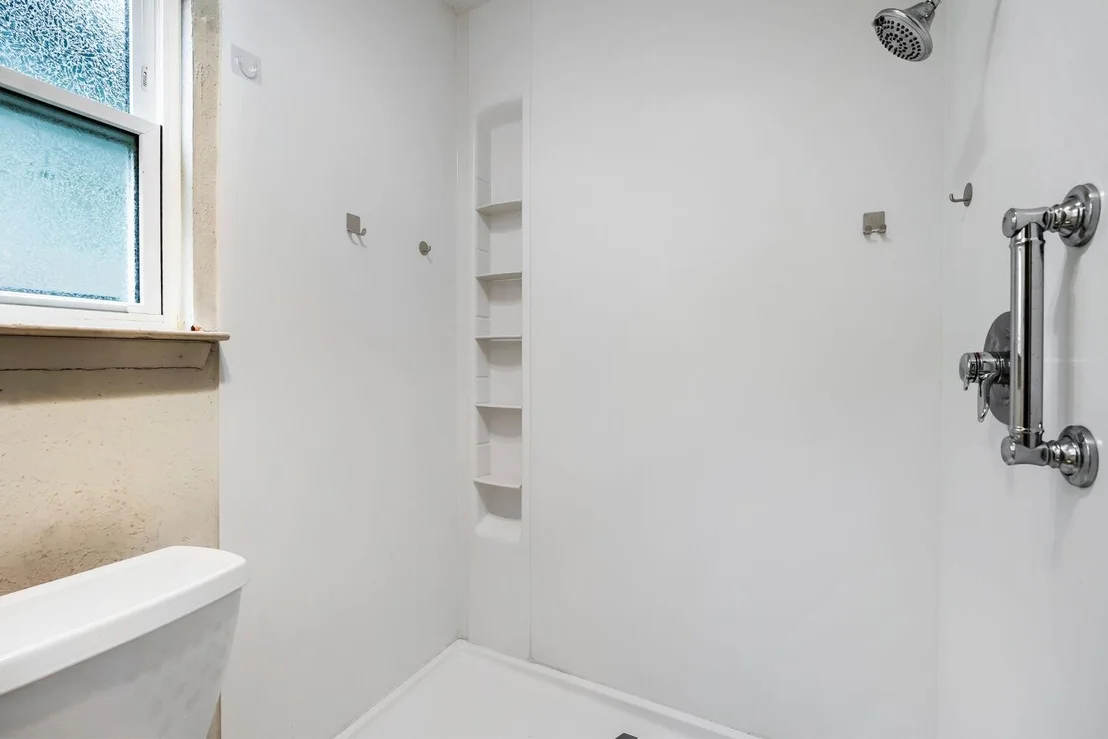 Photo of 5107 Suburban DR