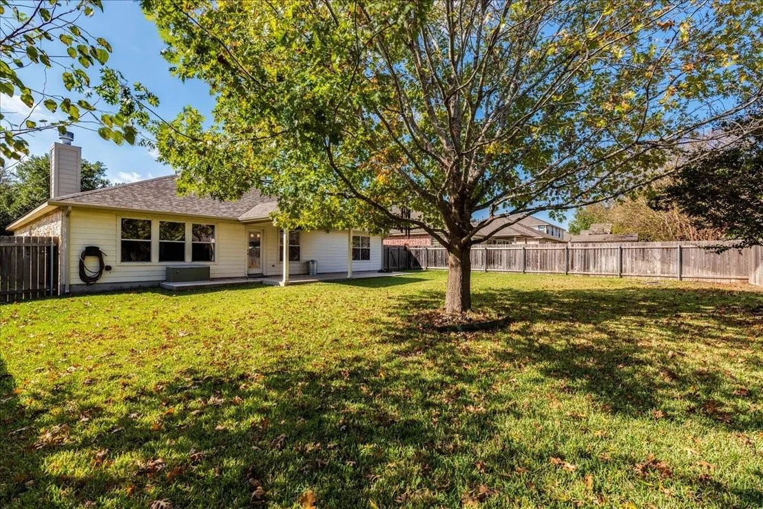Photo of 908 Windsor Castle DR