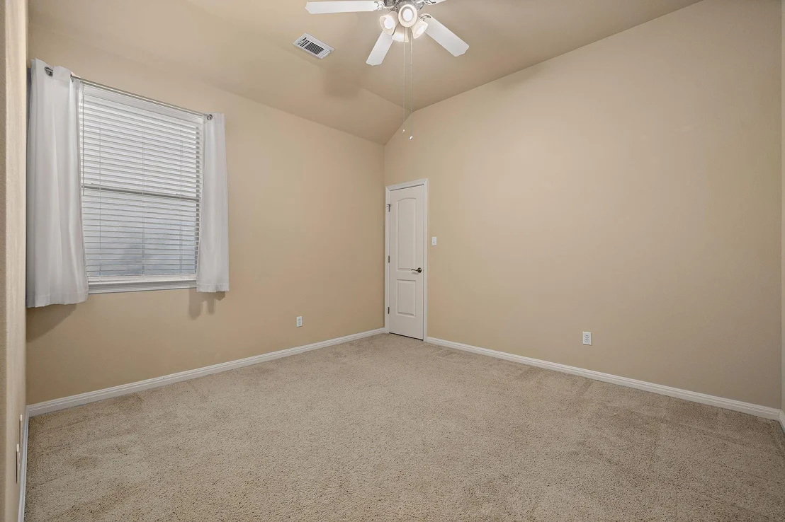 Photo of 3948 Sapphire LOOP