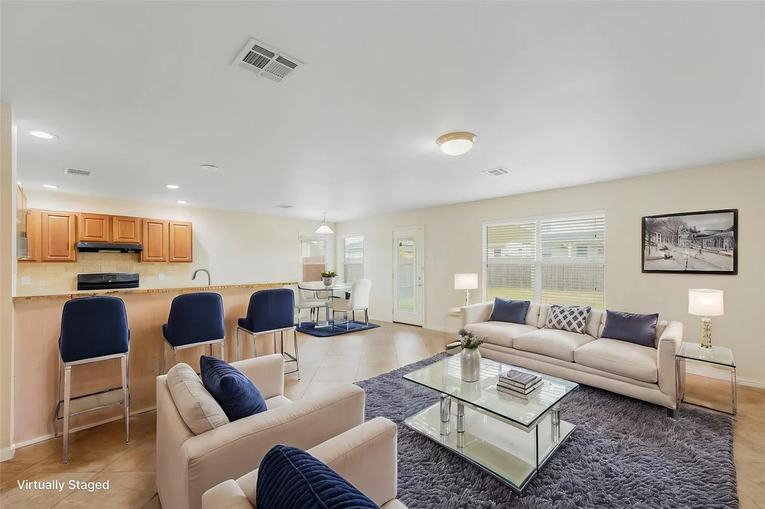 Photo of 18412 Sunhaven CV