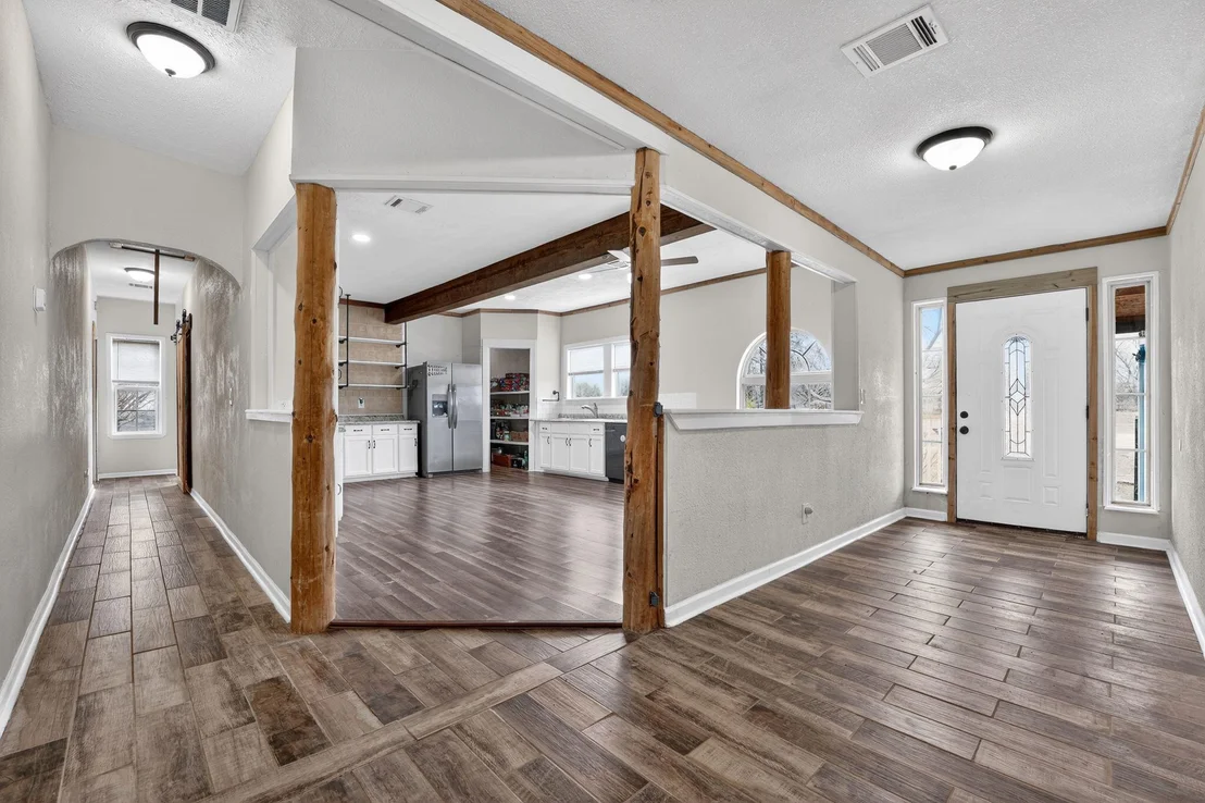 Photo of 174 Monroe King LN