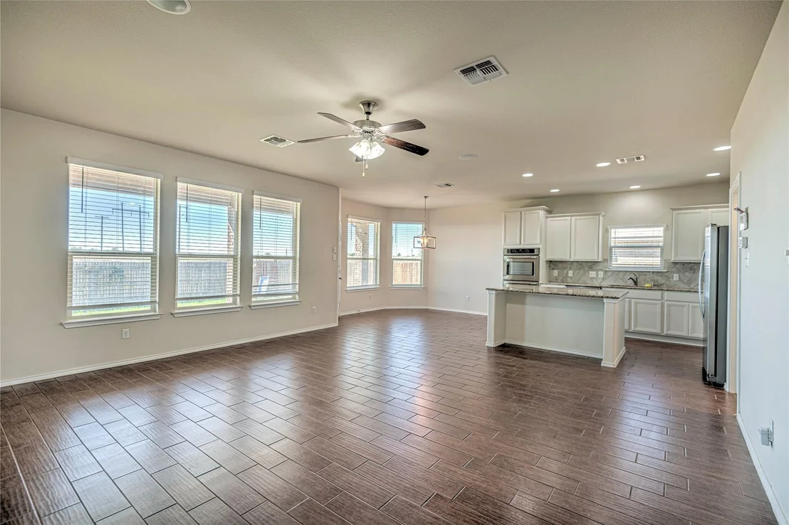 Photo of 9207 Lake Pointe DR