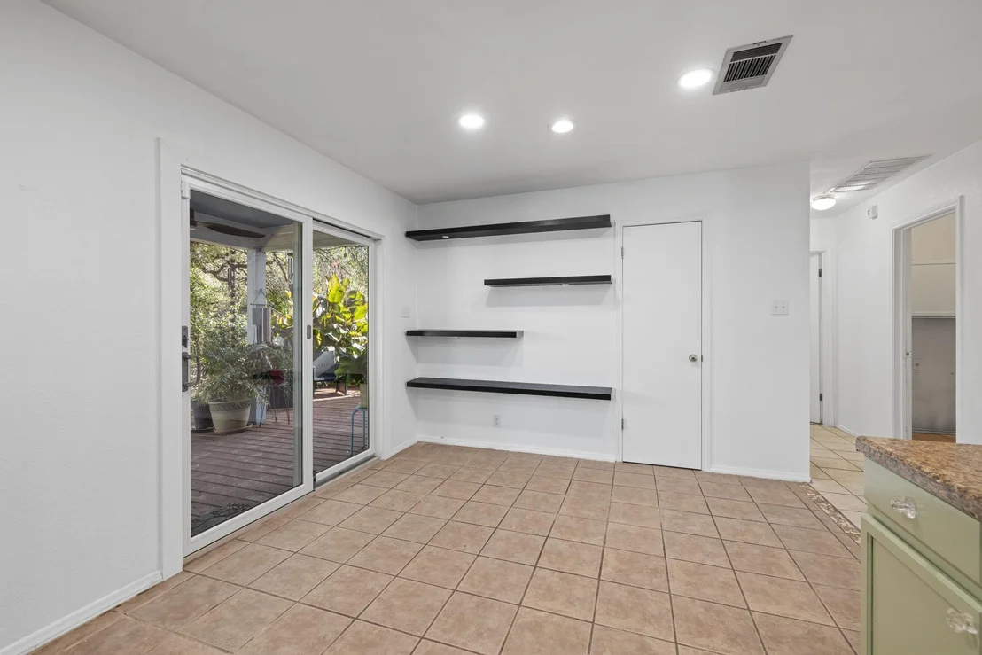 Photo of 104 Grant CT