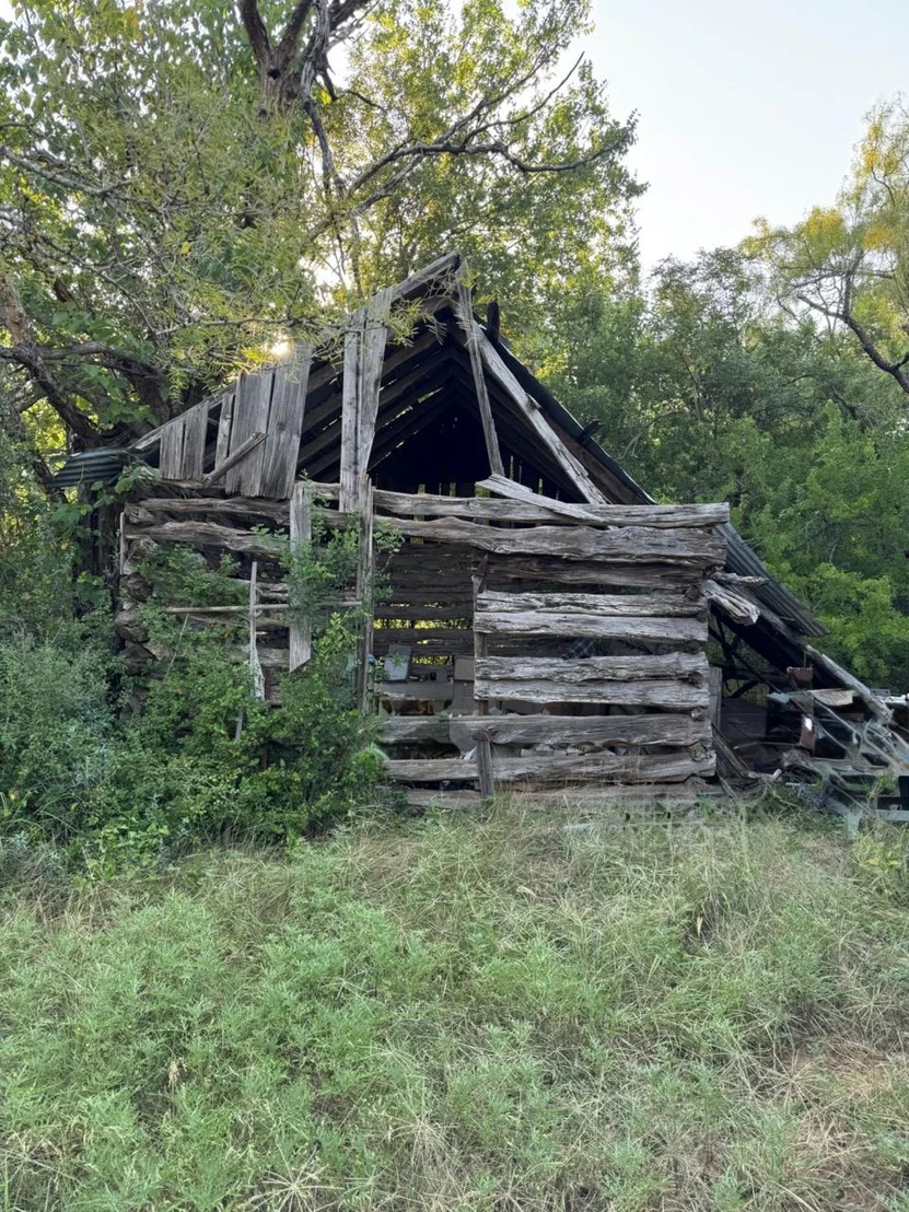 Photo of 25723 Hamilton Pool RD