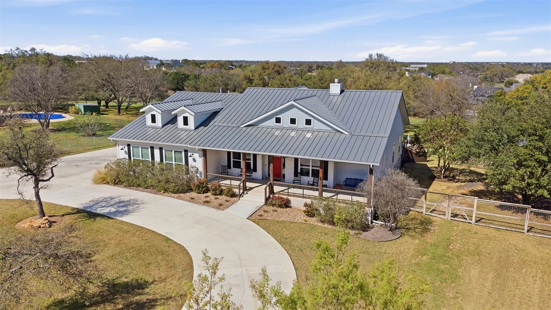 Photo of 219 Skyline RD