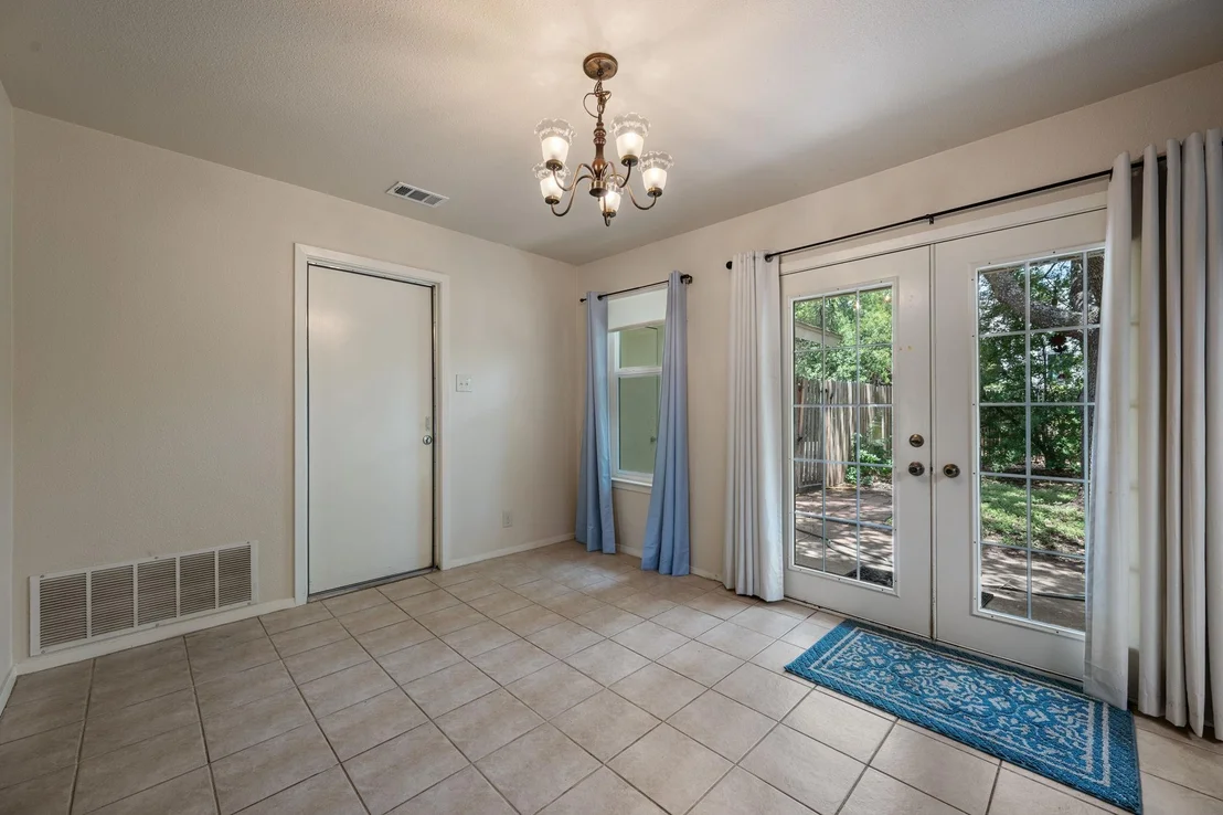 Photo of 236 Lodestone CIR