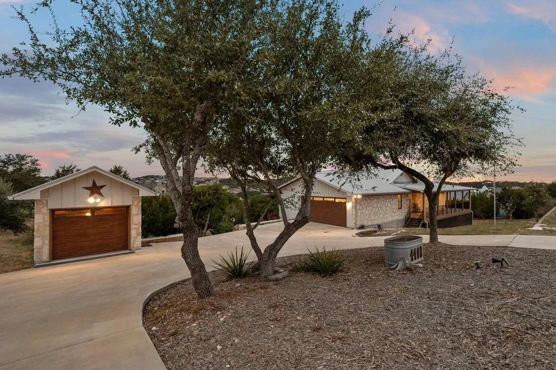 Photo of 4408 Hennig DR