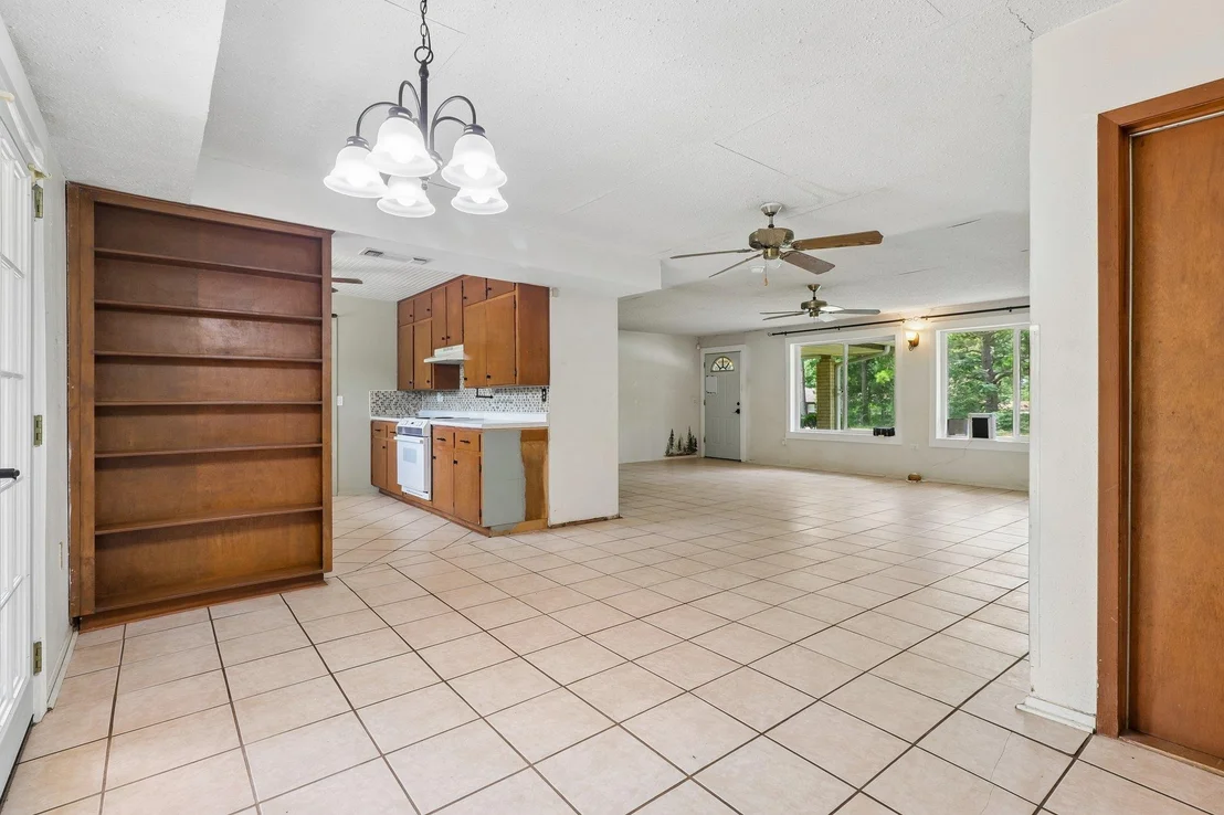 Photo of 162 Indian Oak DR