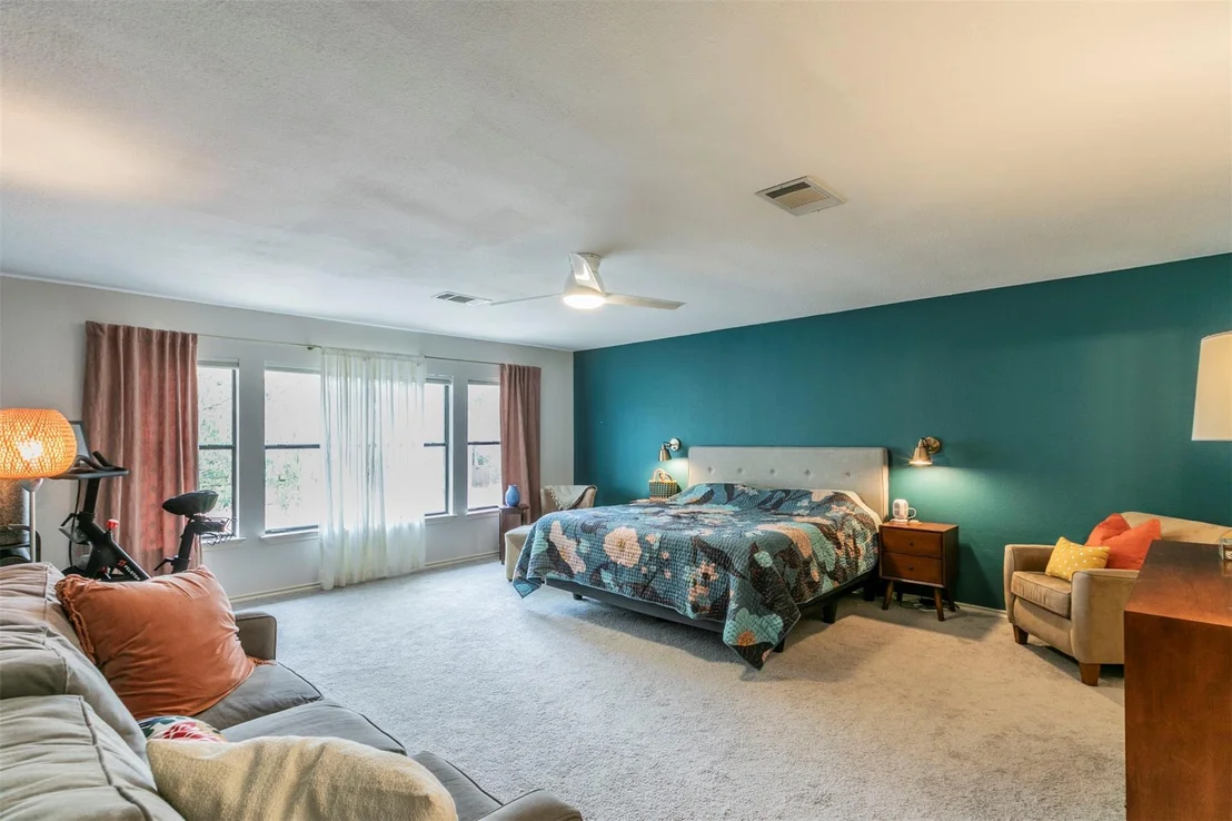 Photo of 4315 Triboro TRL