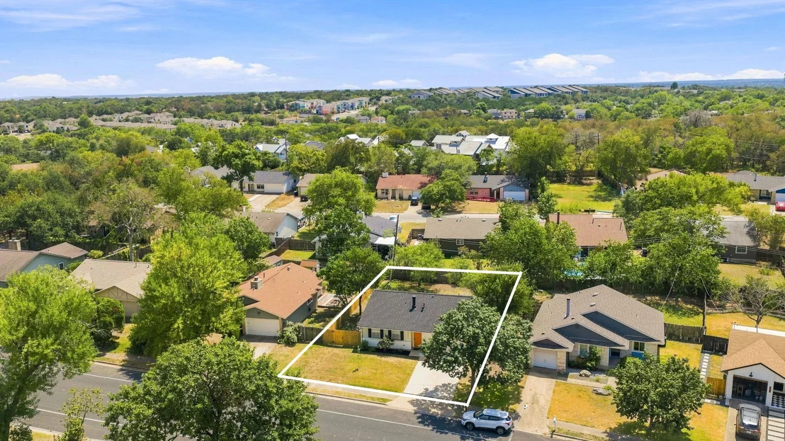 Photo of 3211 Plantation RD