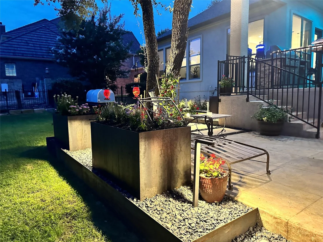Photo of 2205 Lakehurst RD