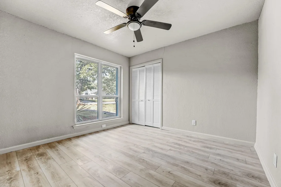 Photo of 3110 Val DR