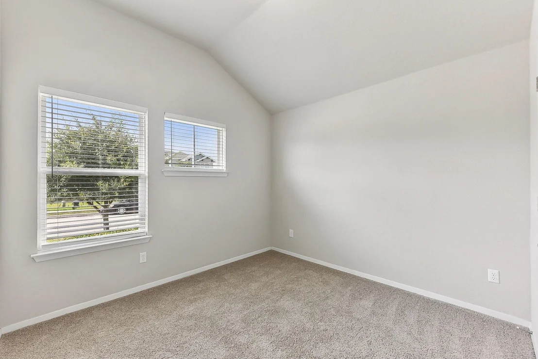 Photo of 116 Saranac DR
