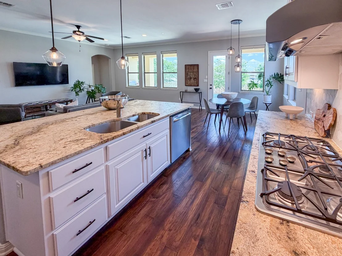 Photo of 4209 Gandara BND