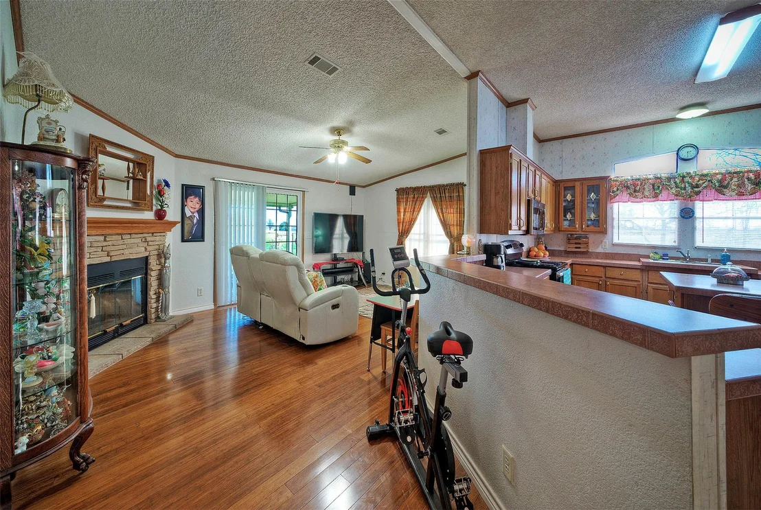 Photo of 901 County Road 134 RD