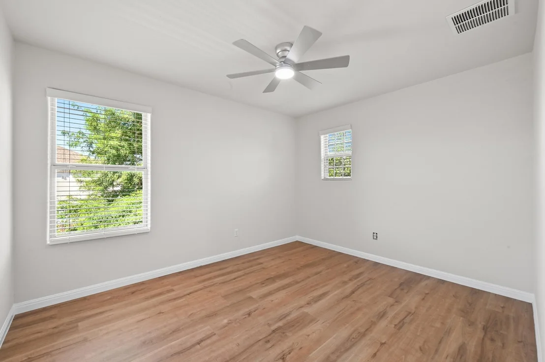 Photo of 351 Wincliff DR
