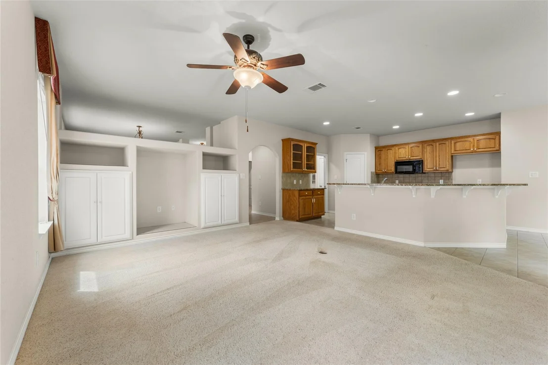 Photo of 302 Brazos DR