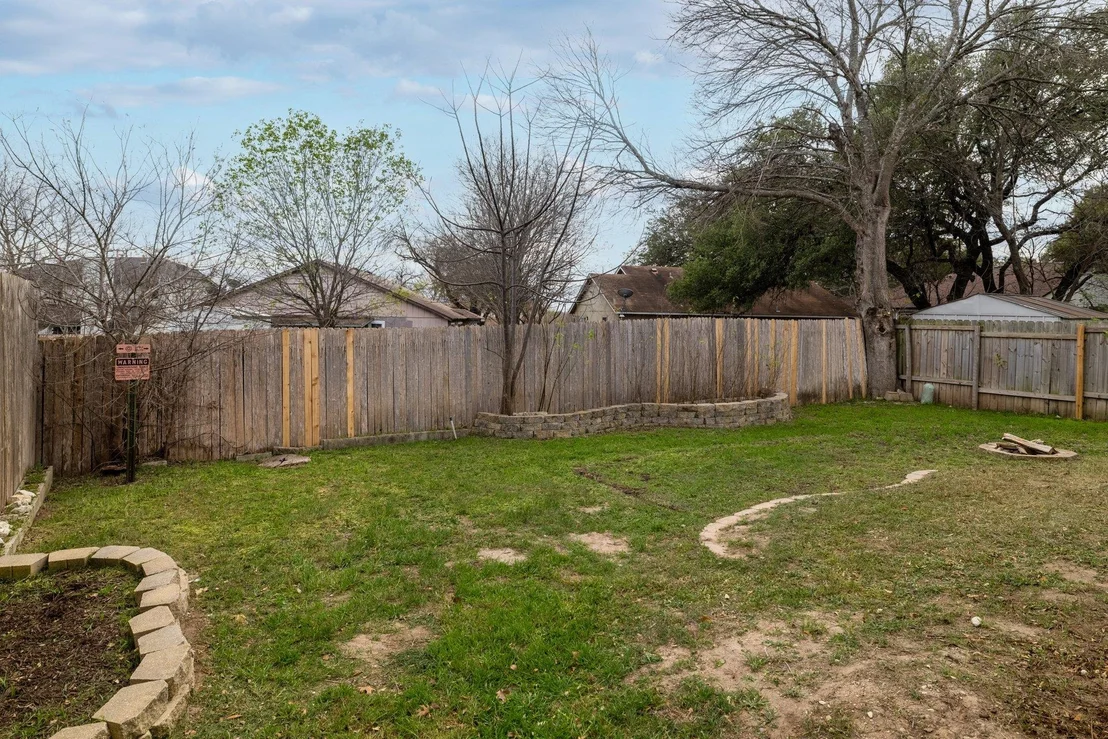 Photo of 8903 Palace PKWY