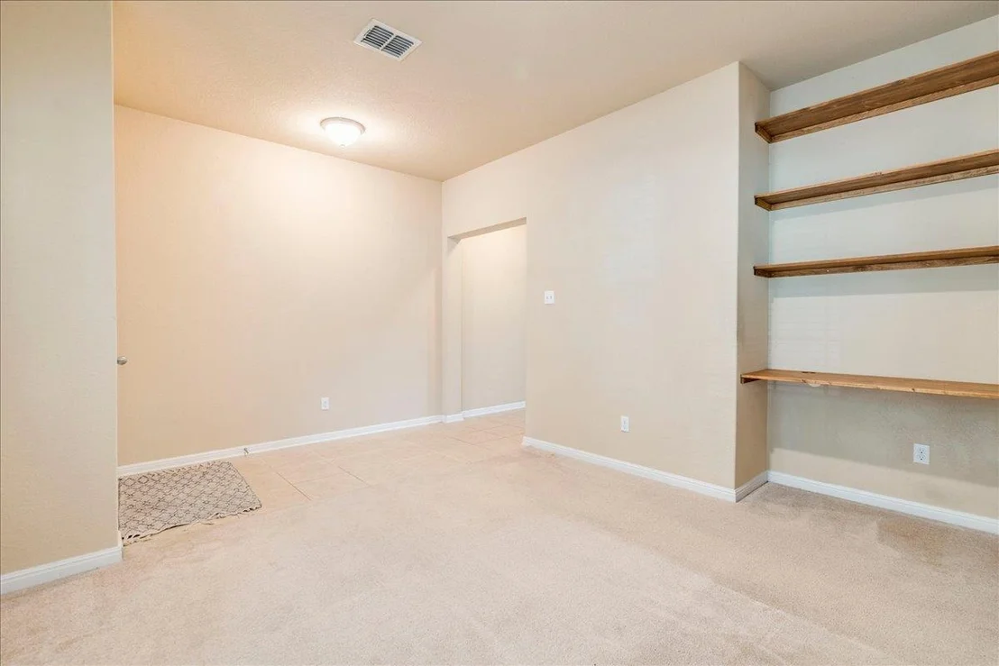Photo of 809 Hometown PKWY