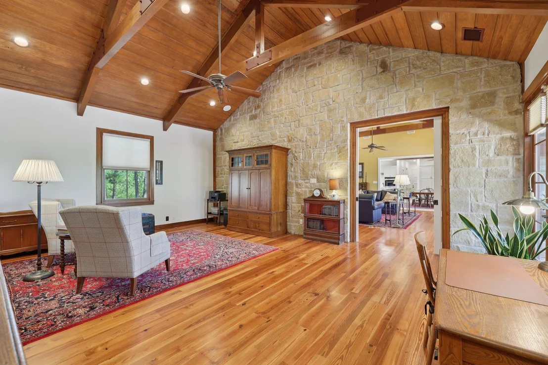 Photo of 546 McAllister RD
