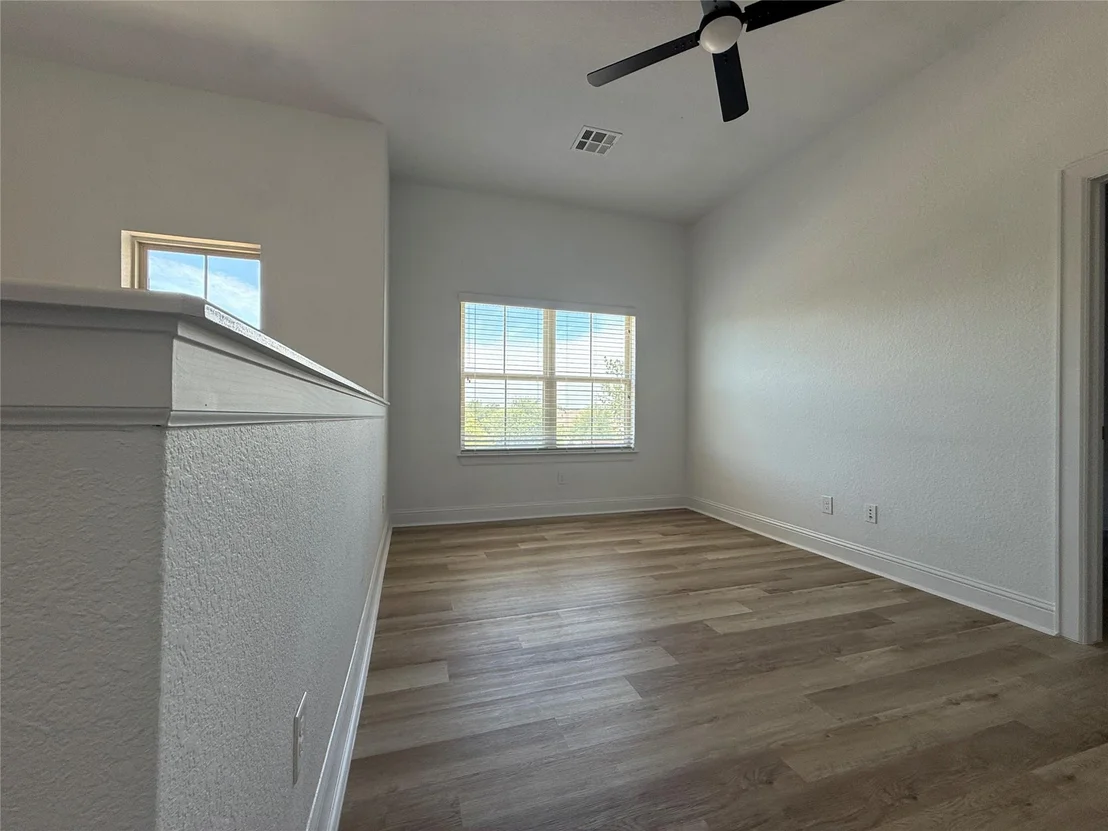 Photo of 1512 Long Shadow LN