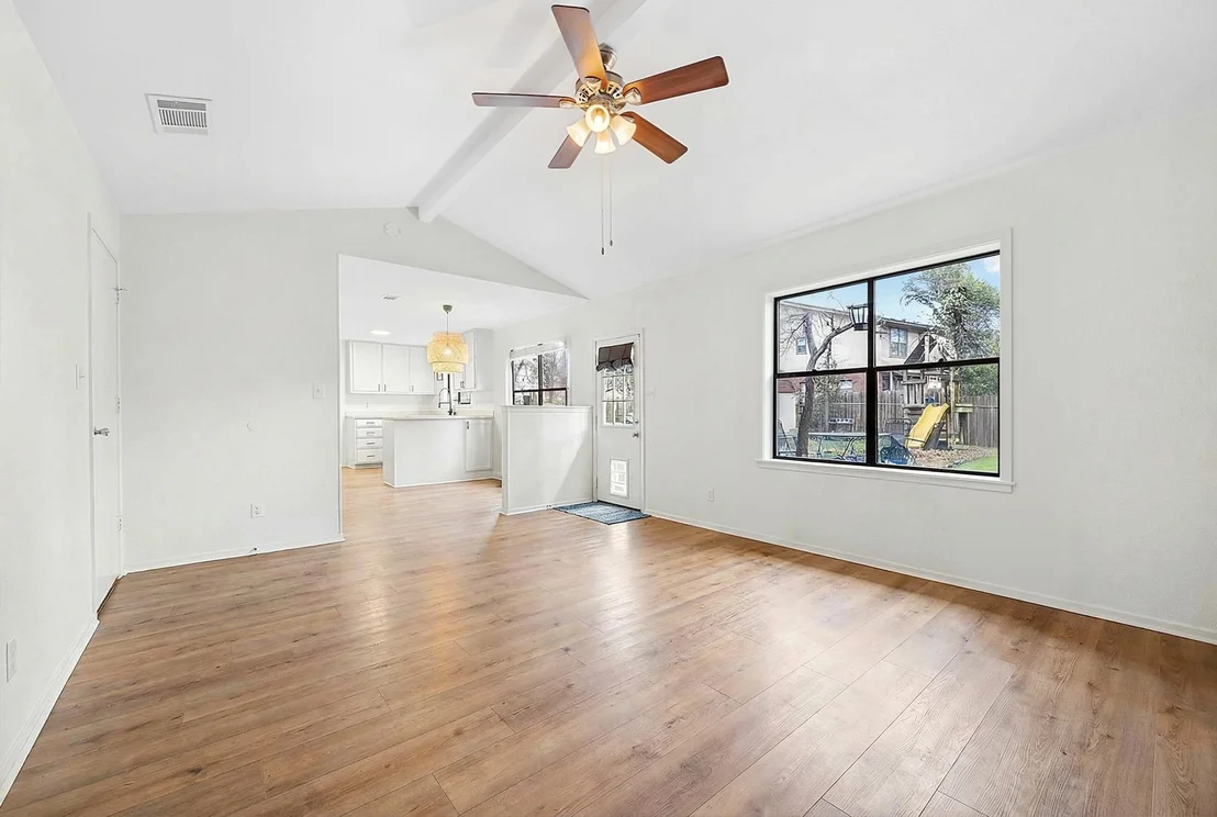 Photo of 8003 Boneta TRL