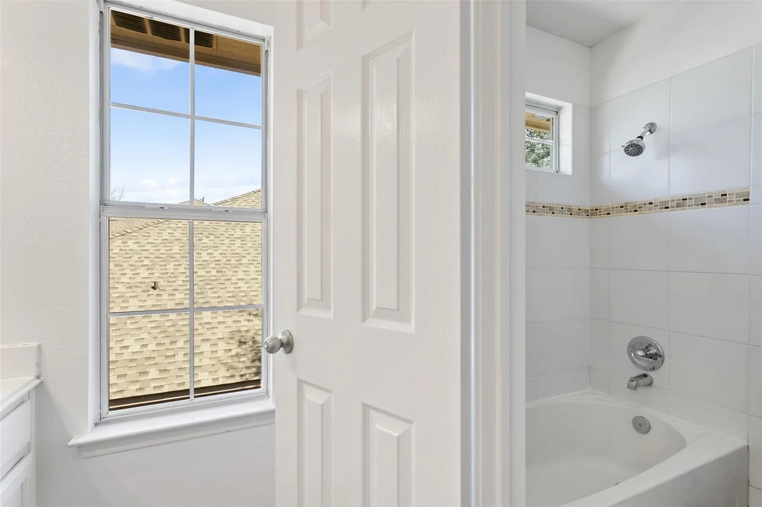 Photo of 904 Shannon Meadow TRL